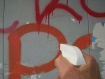 TEDGAR-Anty-Graffiti, czyści błyskawicznie i bez użycia specjalistycznego sprzętu.  Czyści Graffiti (farby na bazie wody!). Profesjonalny preparat czyszczący o bardzo wysokiej skuteczności.